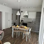 아파트 Harmony Hills 풀라