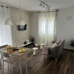 Harmony Hills * 풀라