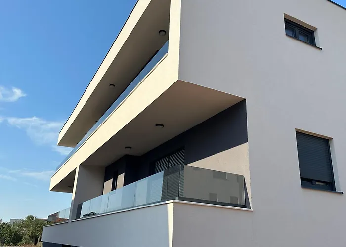 Апартаменты Harmony Hills Пула