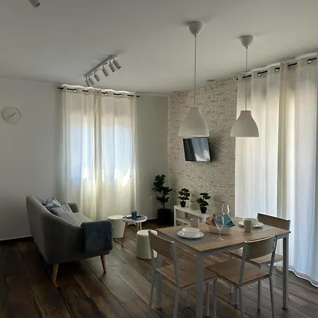 Apartment Harmony Hills *