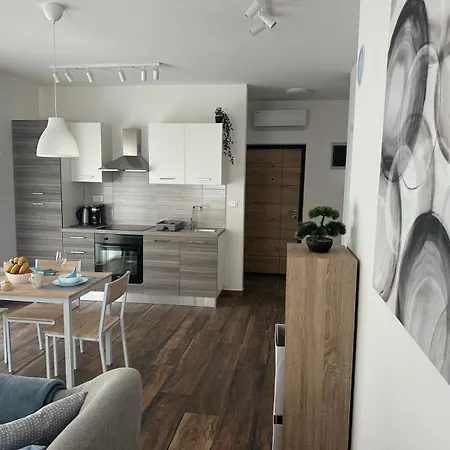 Apartment Harmony Hills *