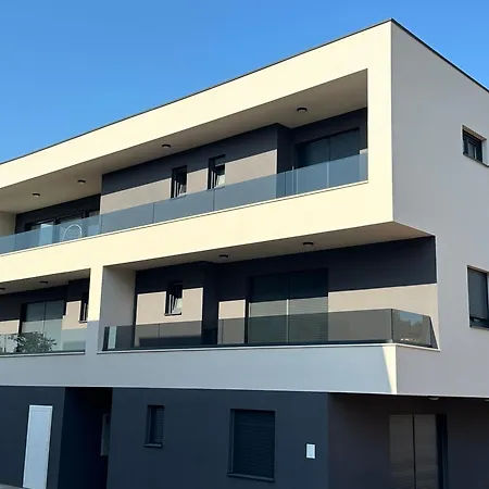 Harmony Hills Apartment Pula