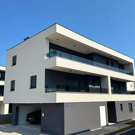 Harmony Hills Apartment Pula