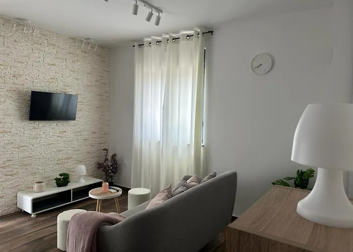 Harmony Hills * 풀라